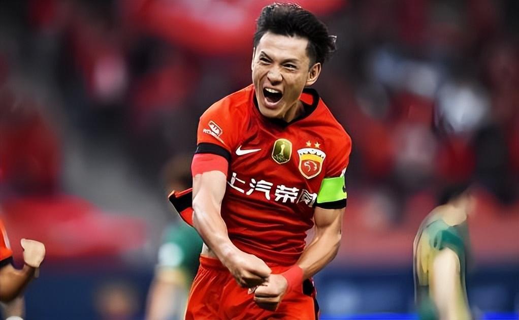 爱游戏网页-玄智健有望成泰山左后卫补强热门，未来可接班刘洋，值得期待